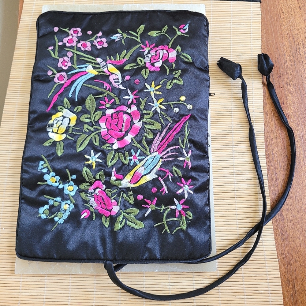 Embroidered Jewelry Travel Bag in Luxurious Black Satin NWT
